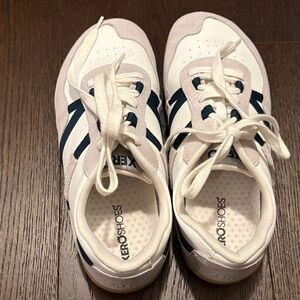 Xero Shoes Women's Athletic Sneakers - White and Black